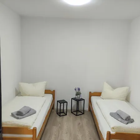 2 Zimmerwohnung Monteurunterkunft In Bietingen Daire Gottmadingen